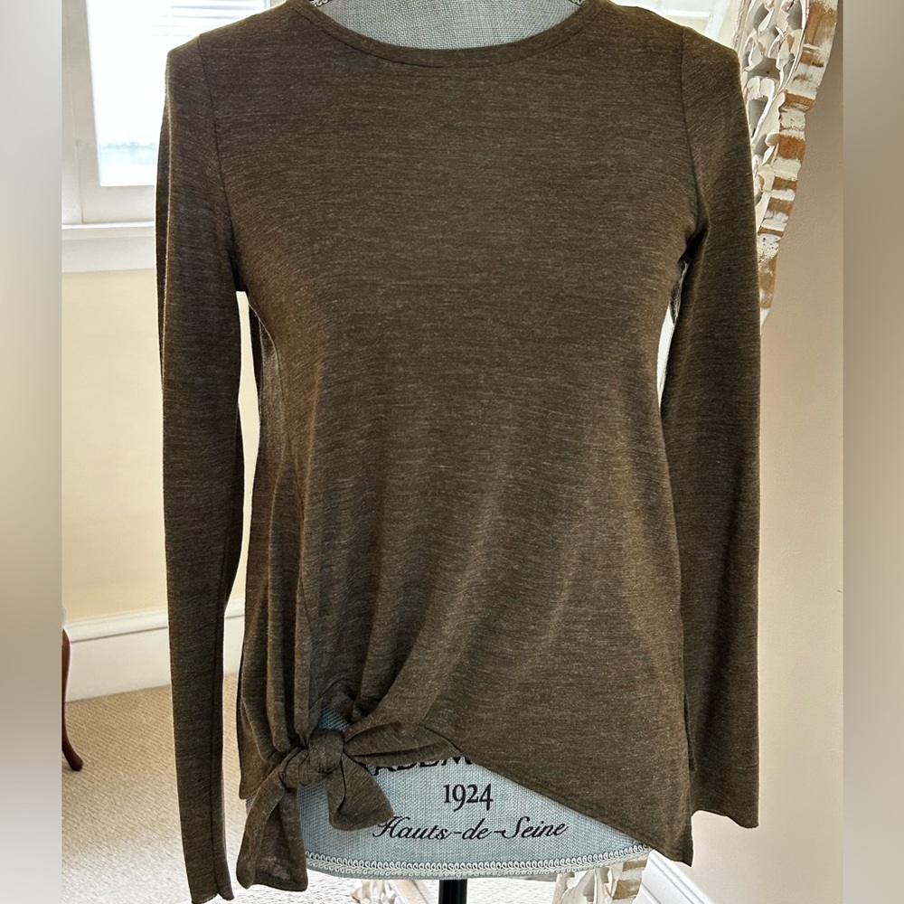 Zara Knotted Top